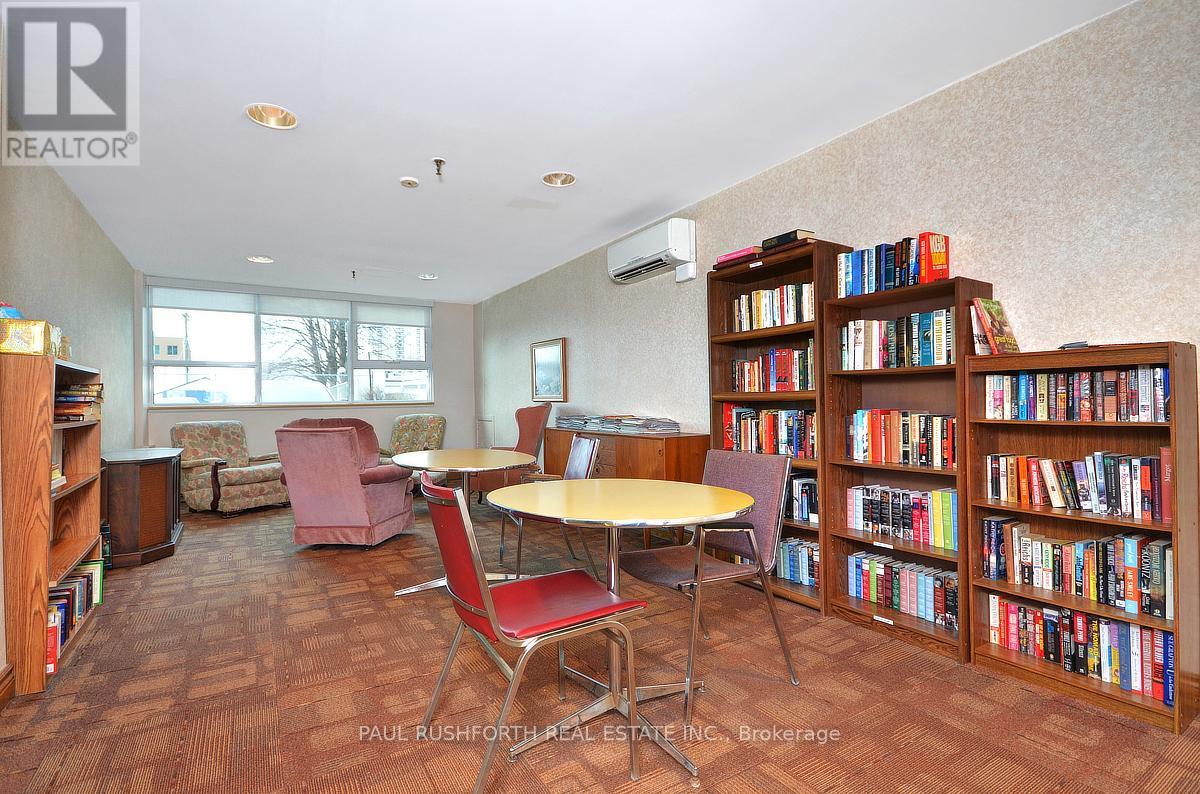 Ph7 - 555 Brittany Drive