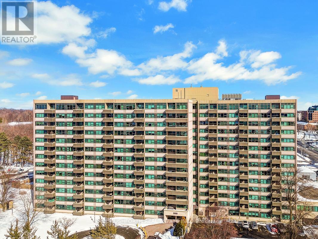 Ph7 - 555 Brittany Drive