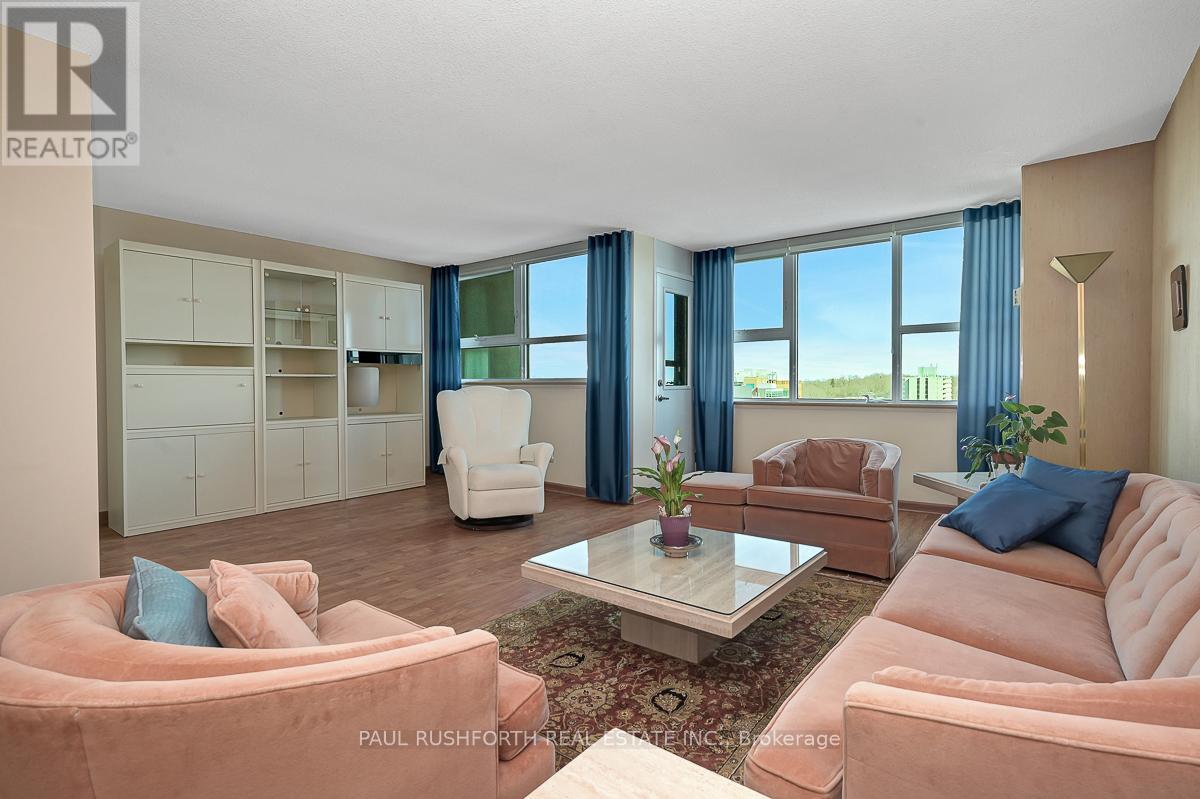 Ph7 - 555 Brittany Drive