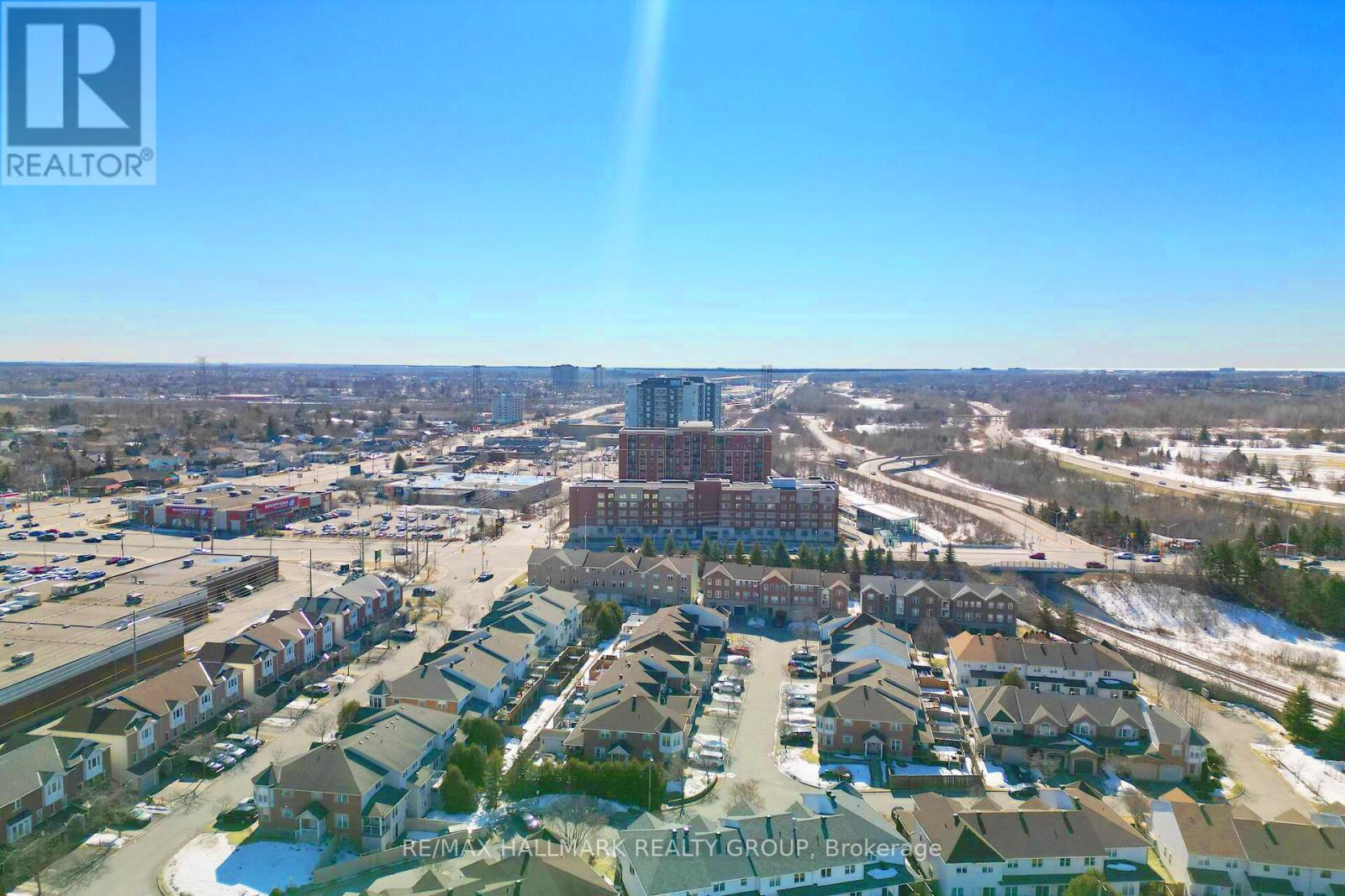 208 - 555 Anand Private