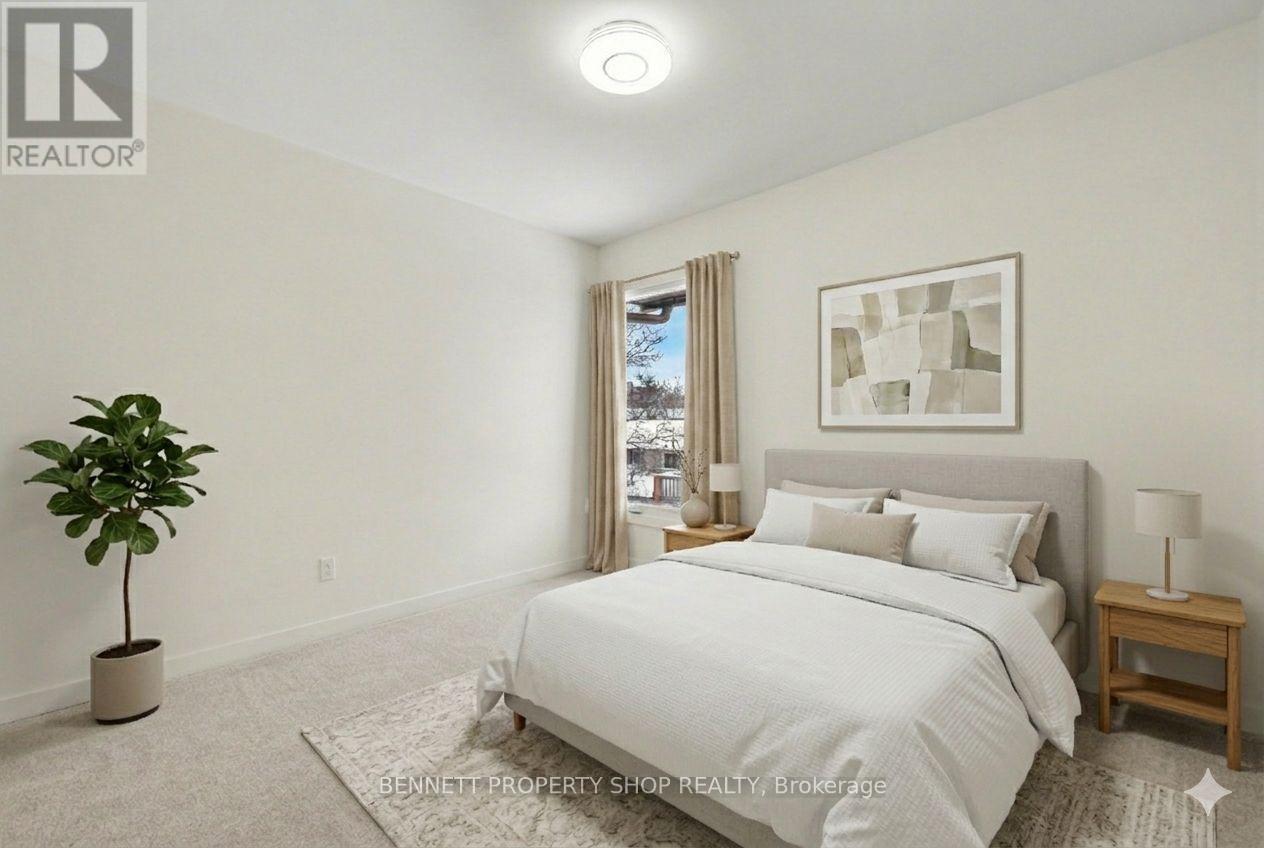 18 - 3205 Uplands Drive