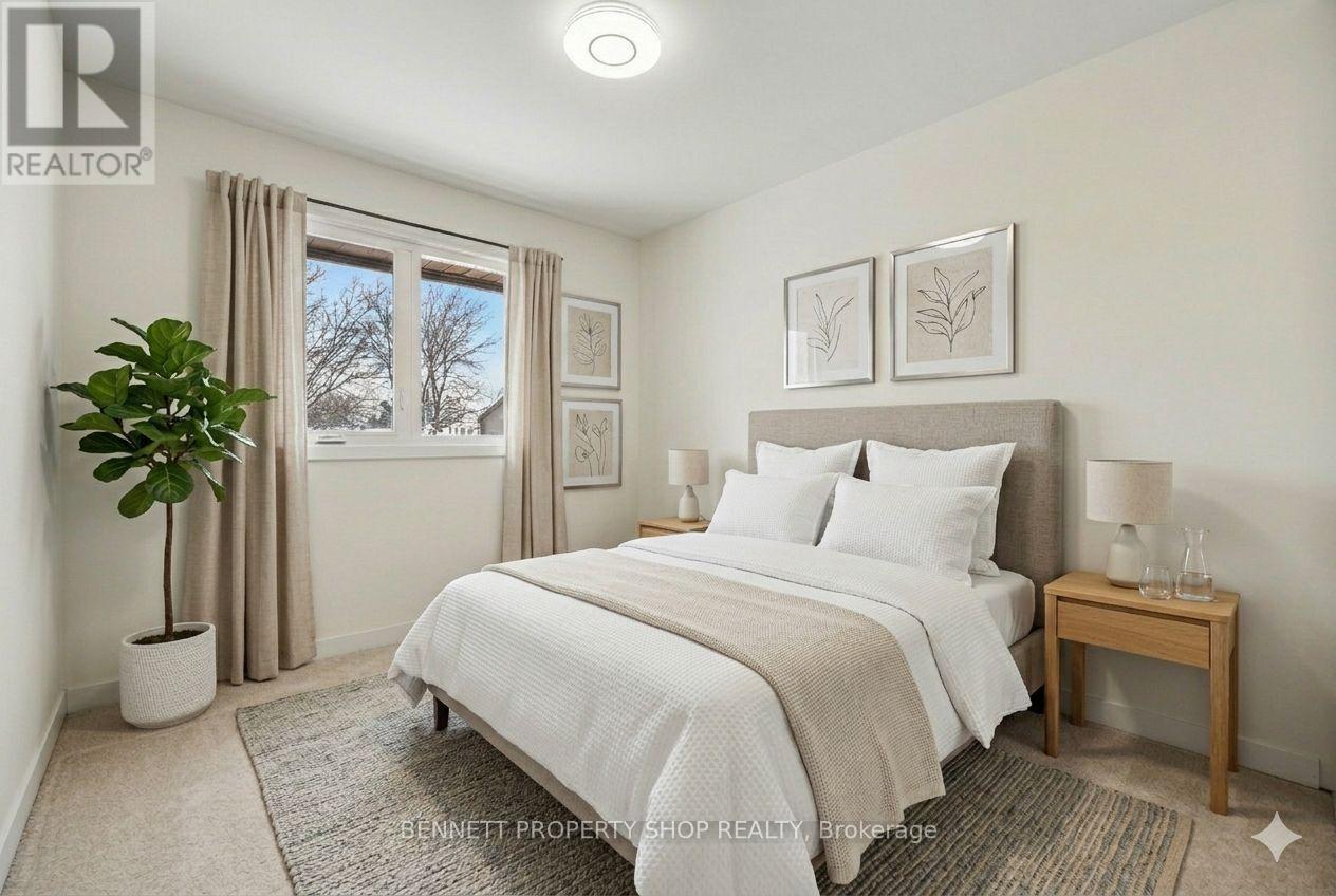 18 - 3205 Uplands Drive