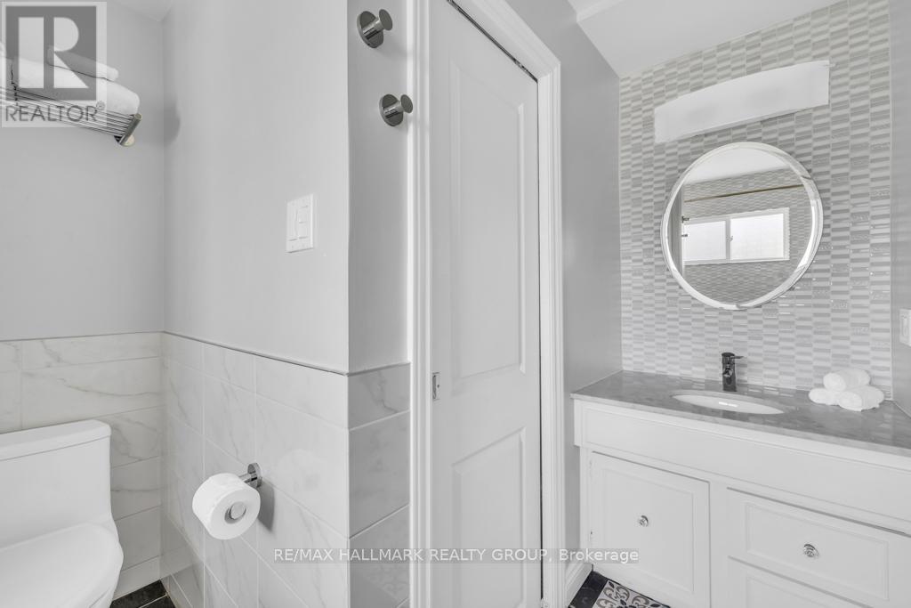 655 Mansfield Avenue