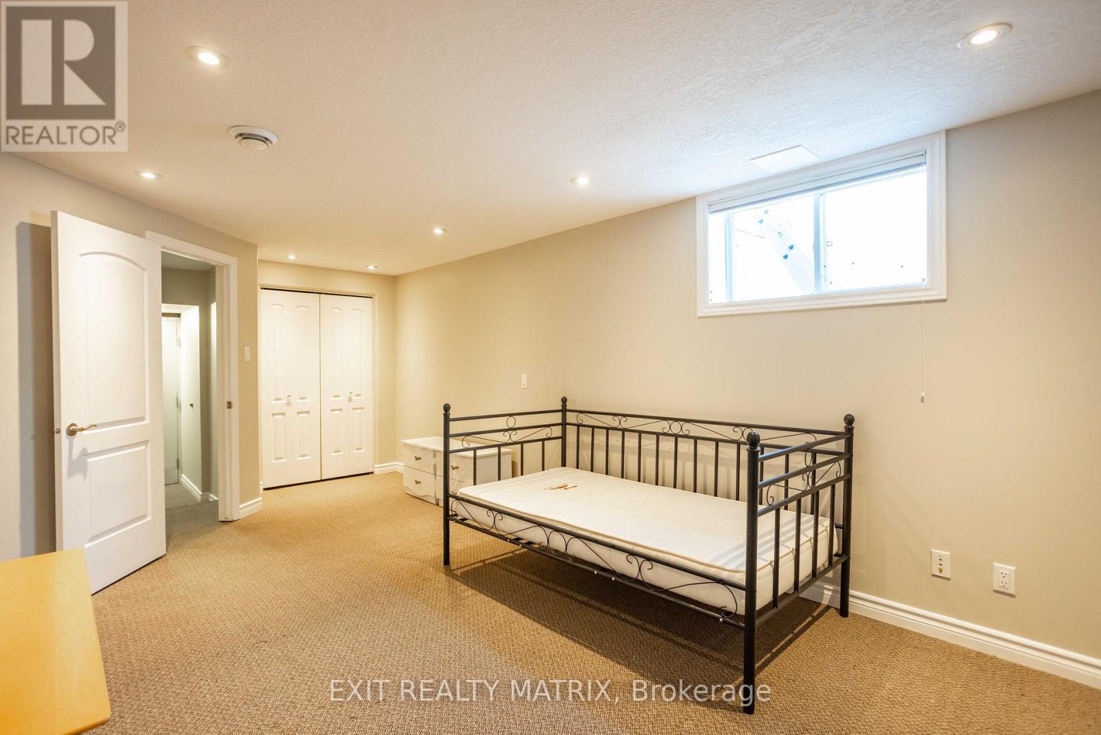 2127 Kingsley Street