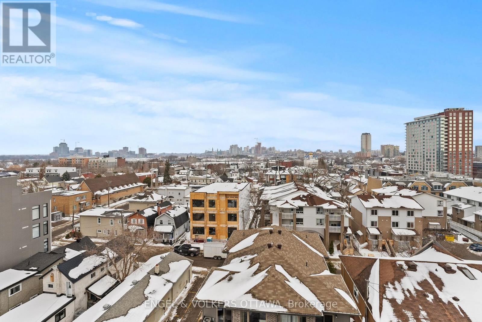 807 - 201 Parkdale Avenue