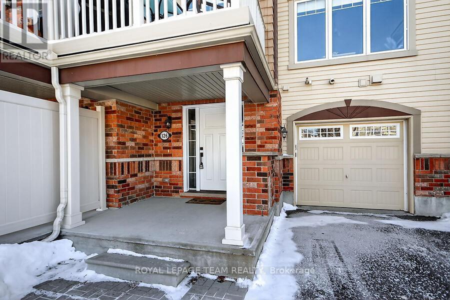 126 Grenadine Street