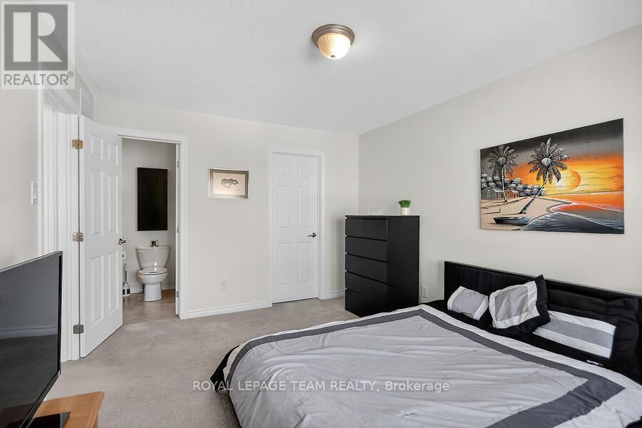 126 Grenadine Street