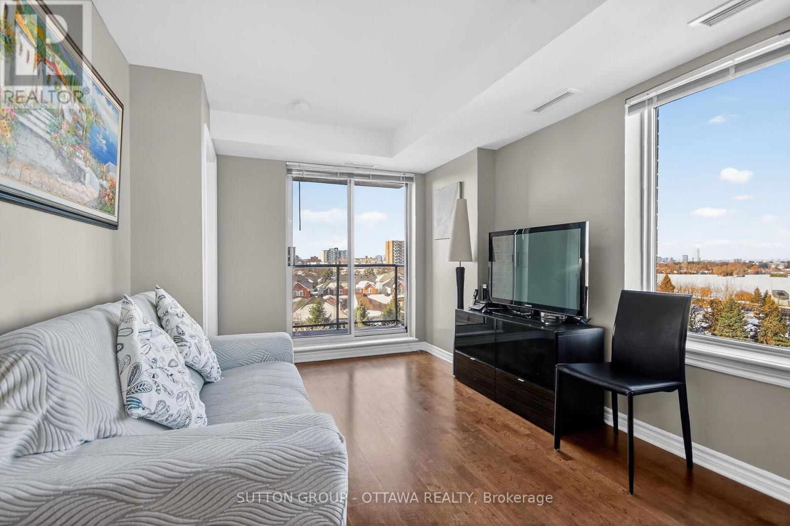 507 - 314 Central Park Drive