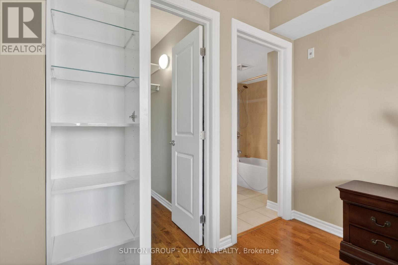 507 - 314 Central Park Drive