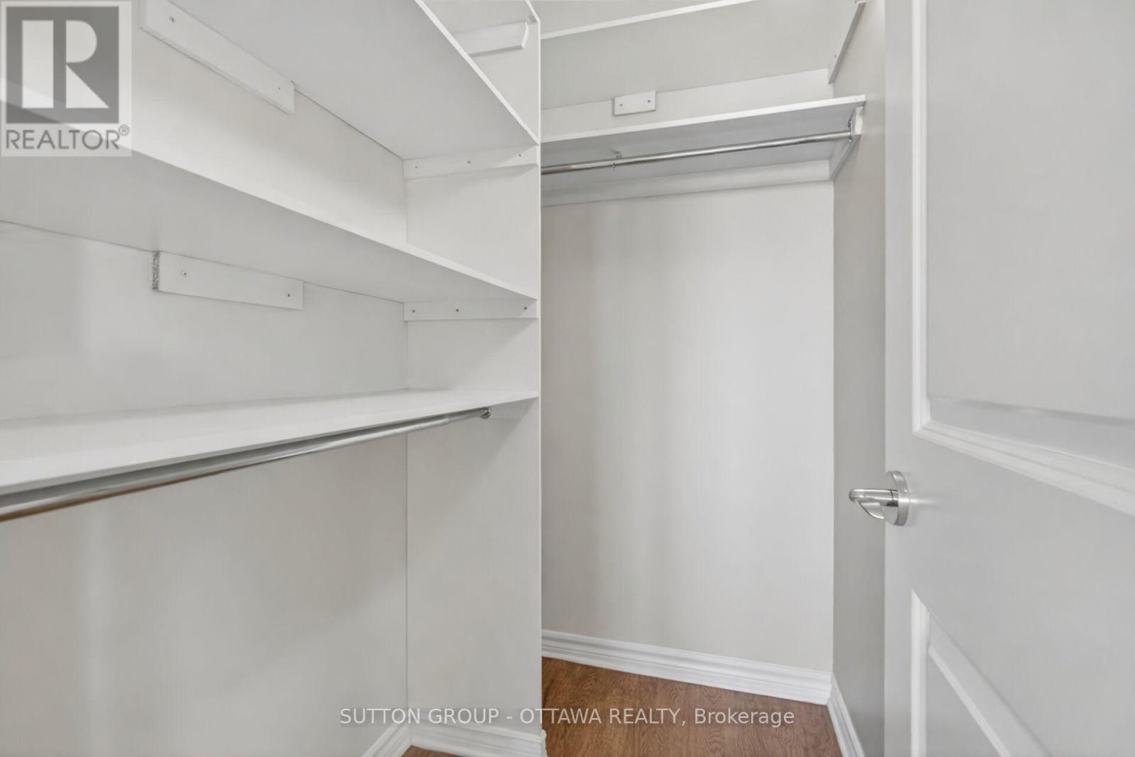 507 - 314 Central Park Drive