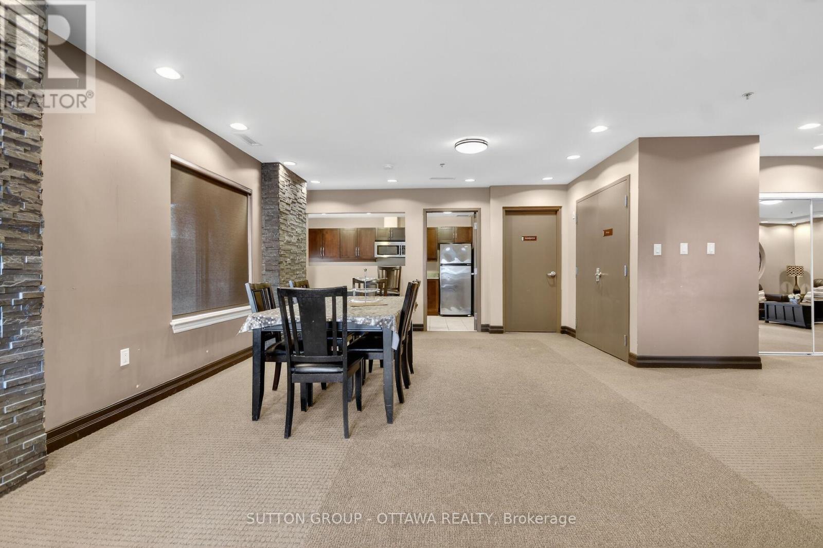 507 - 314 Central Park Drive