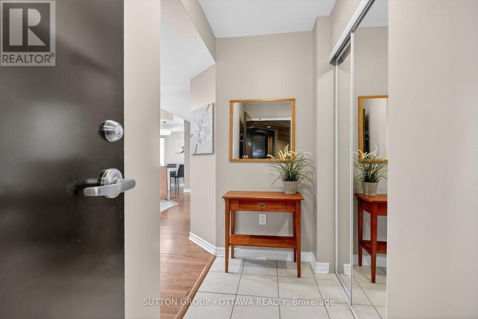 507 - 314 Central Park Drive