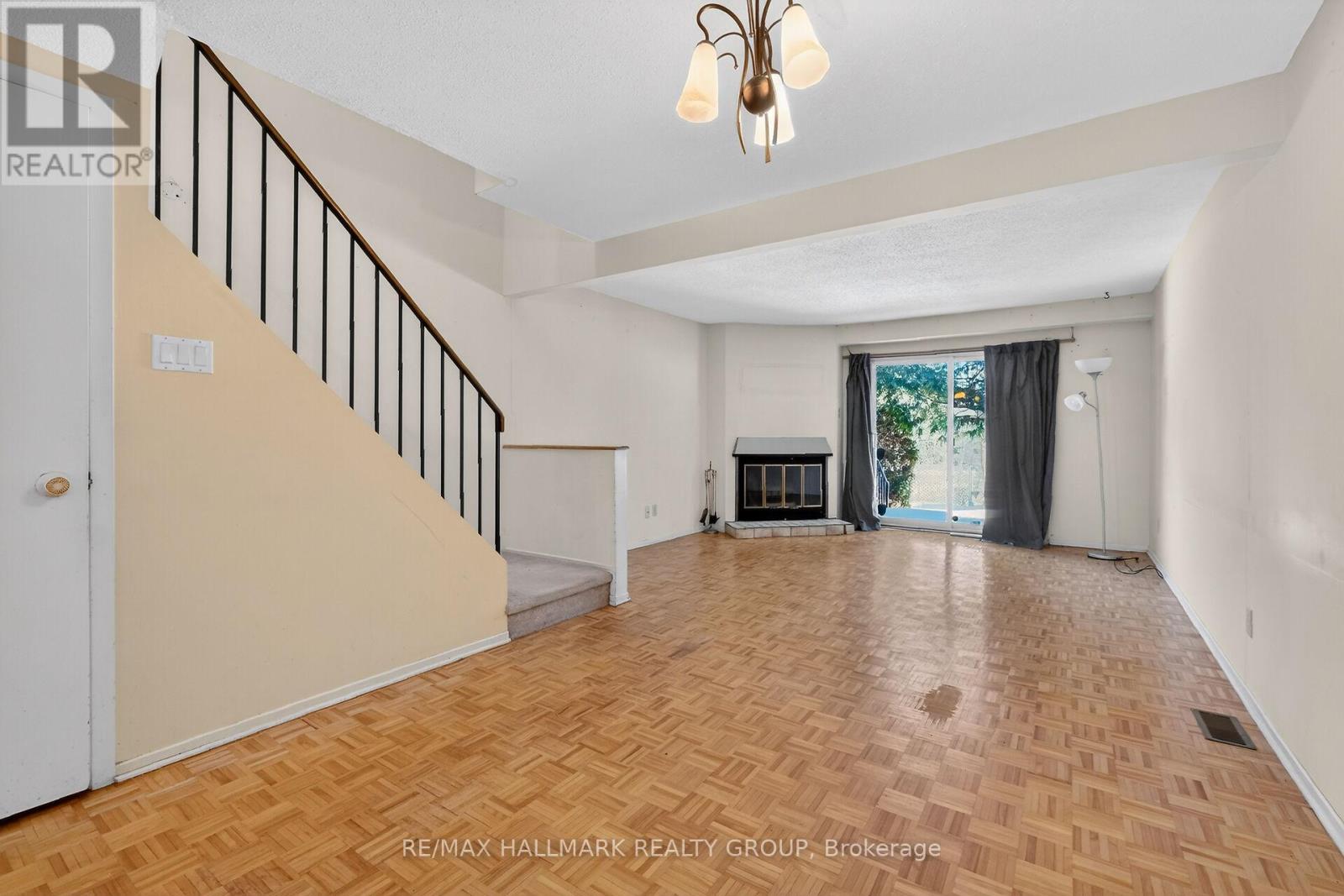 D - 116 Valley Stream Drive