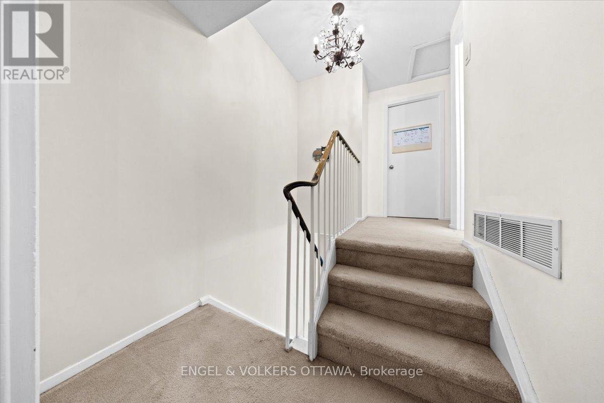 A - 1753 Lamoureux Drive