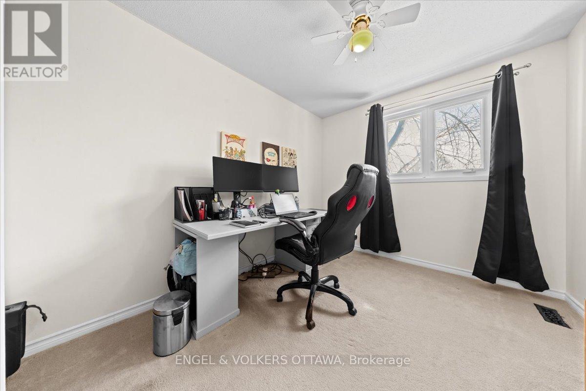 A - 1753 Lamoureux Drive