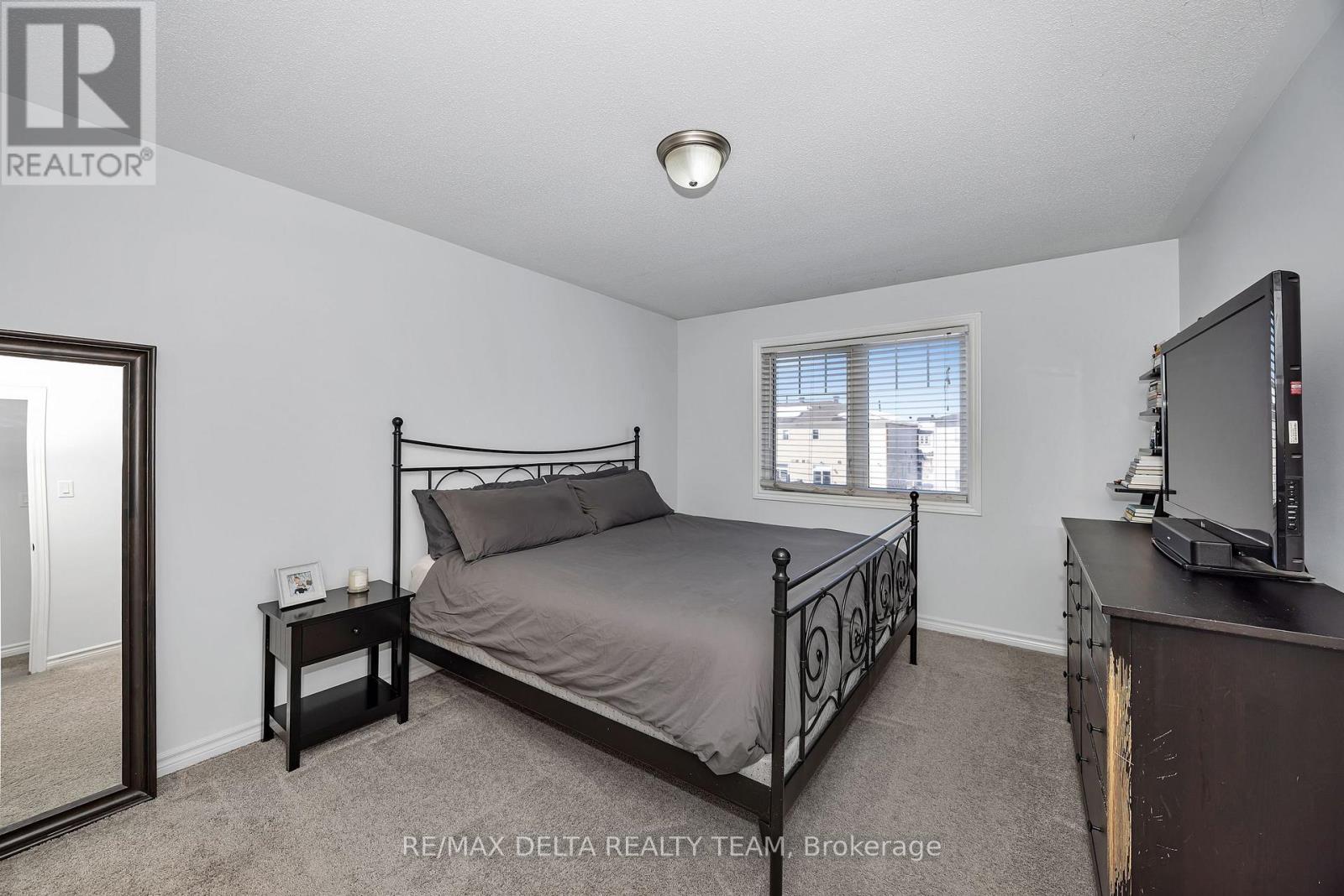 255 Willow Aster Circle