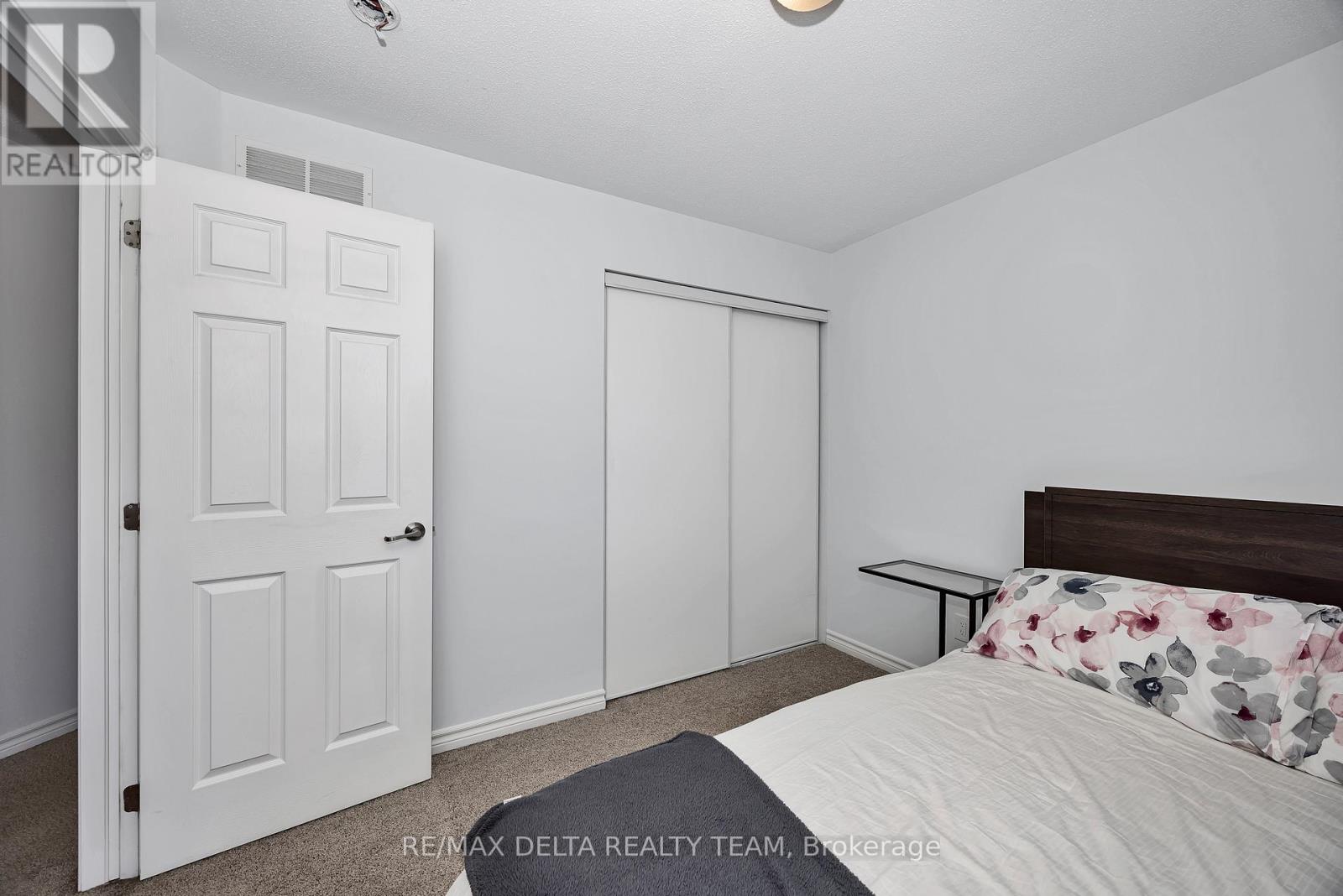 255 Willow Aster Circle