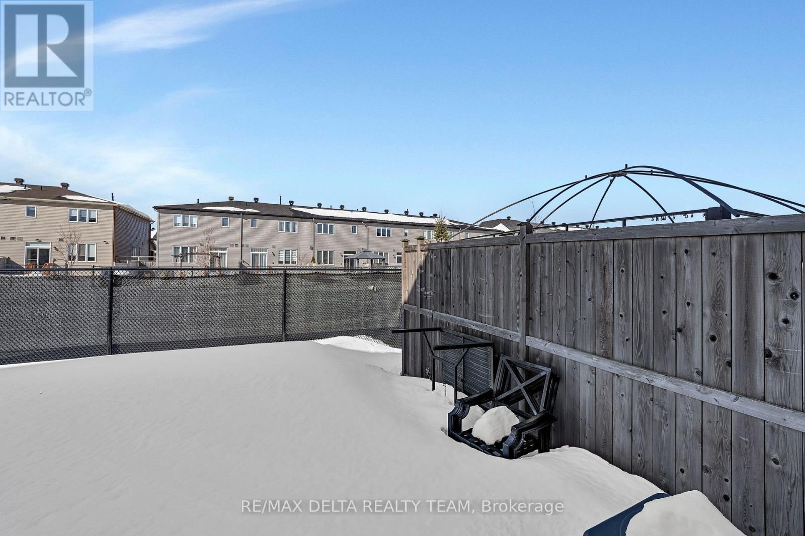 255 Willow Aster Circle