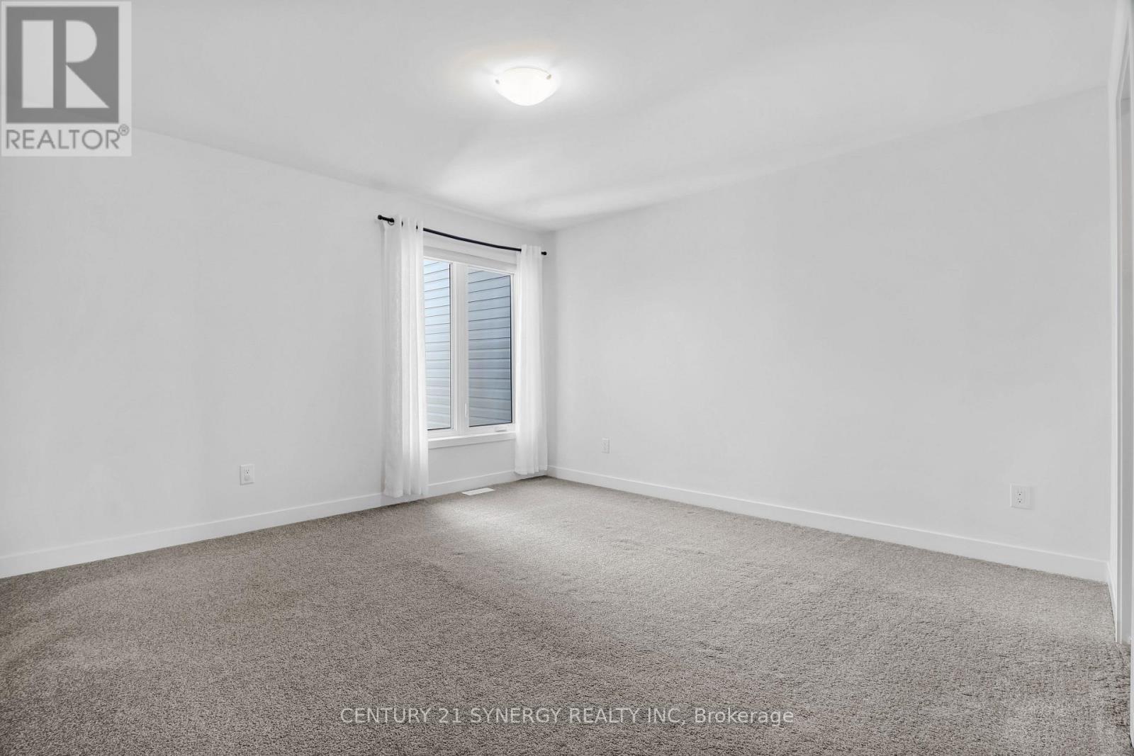 92 Longworth Avenue