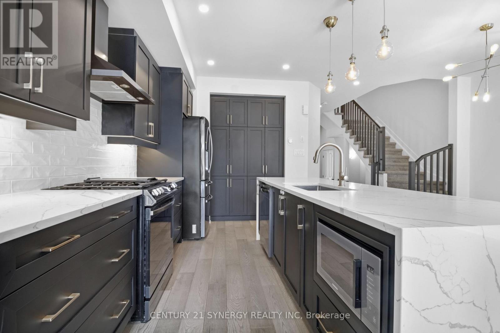 2733 Lancaster Road, Unit 121