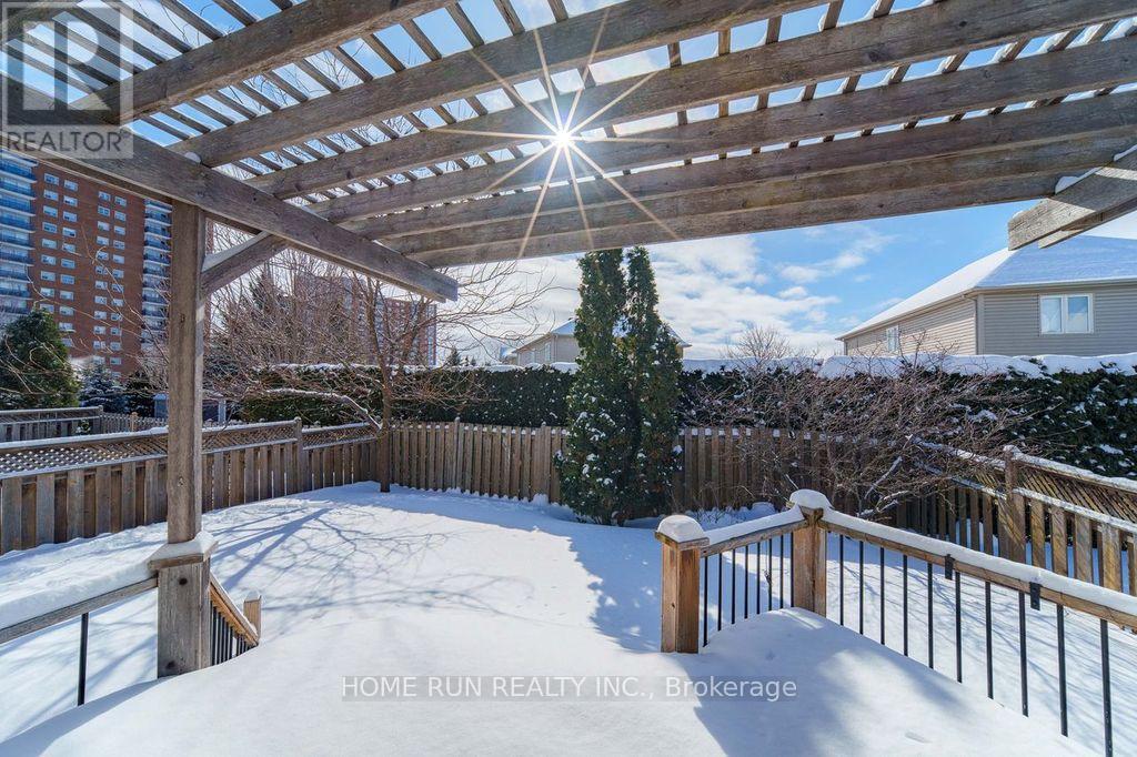 265 Colbert Crescent