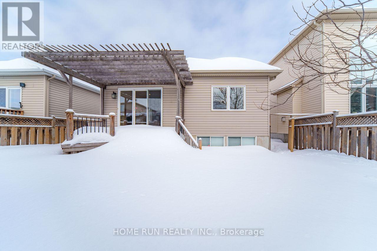 265 Colbert Crescent