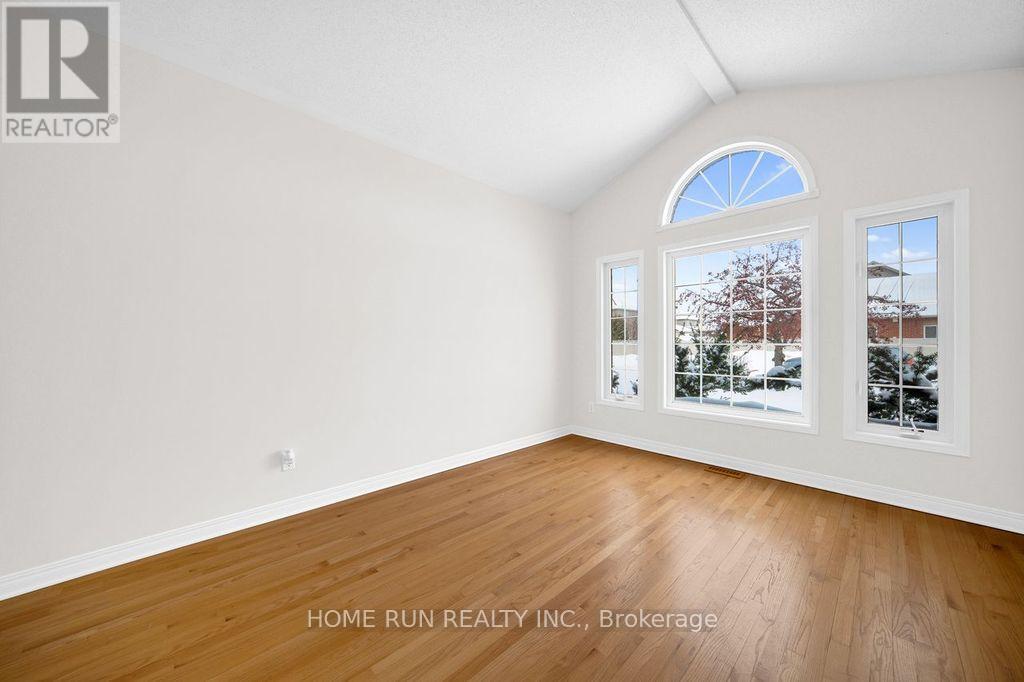 265 Colbert Crescent