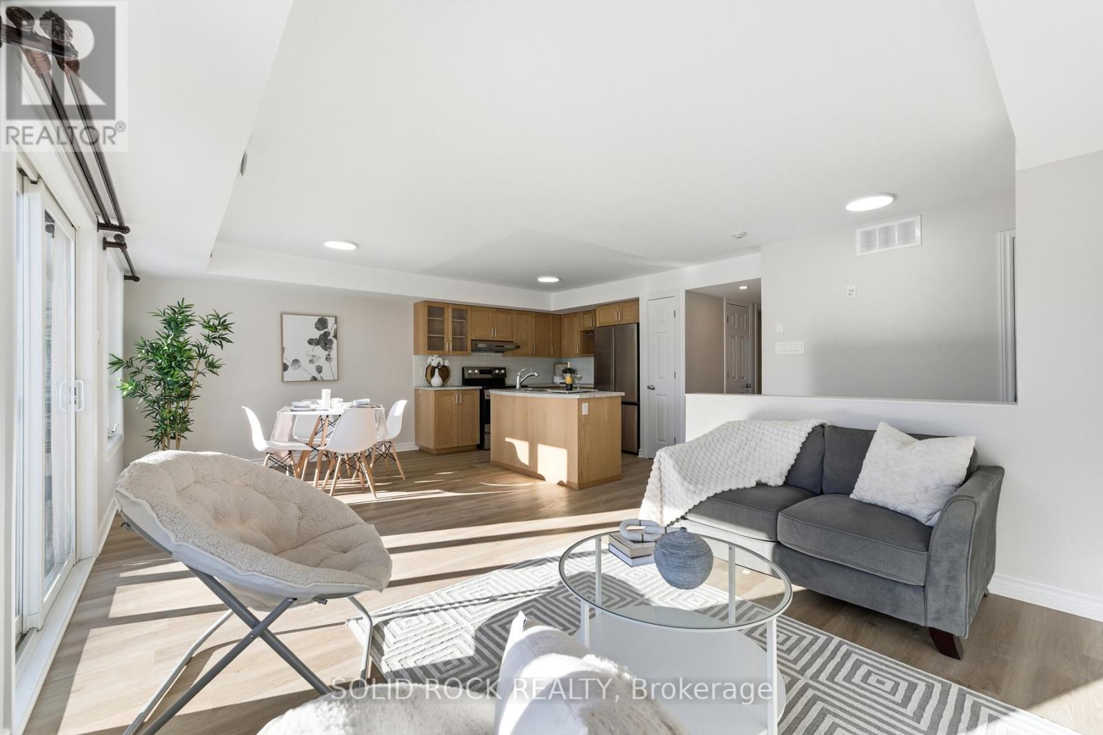 6 - 50 Barnstone Drive