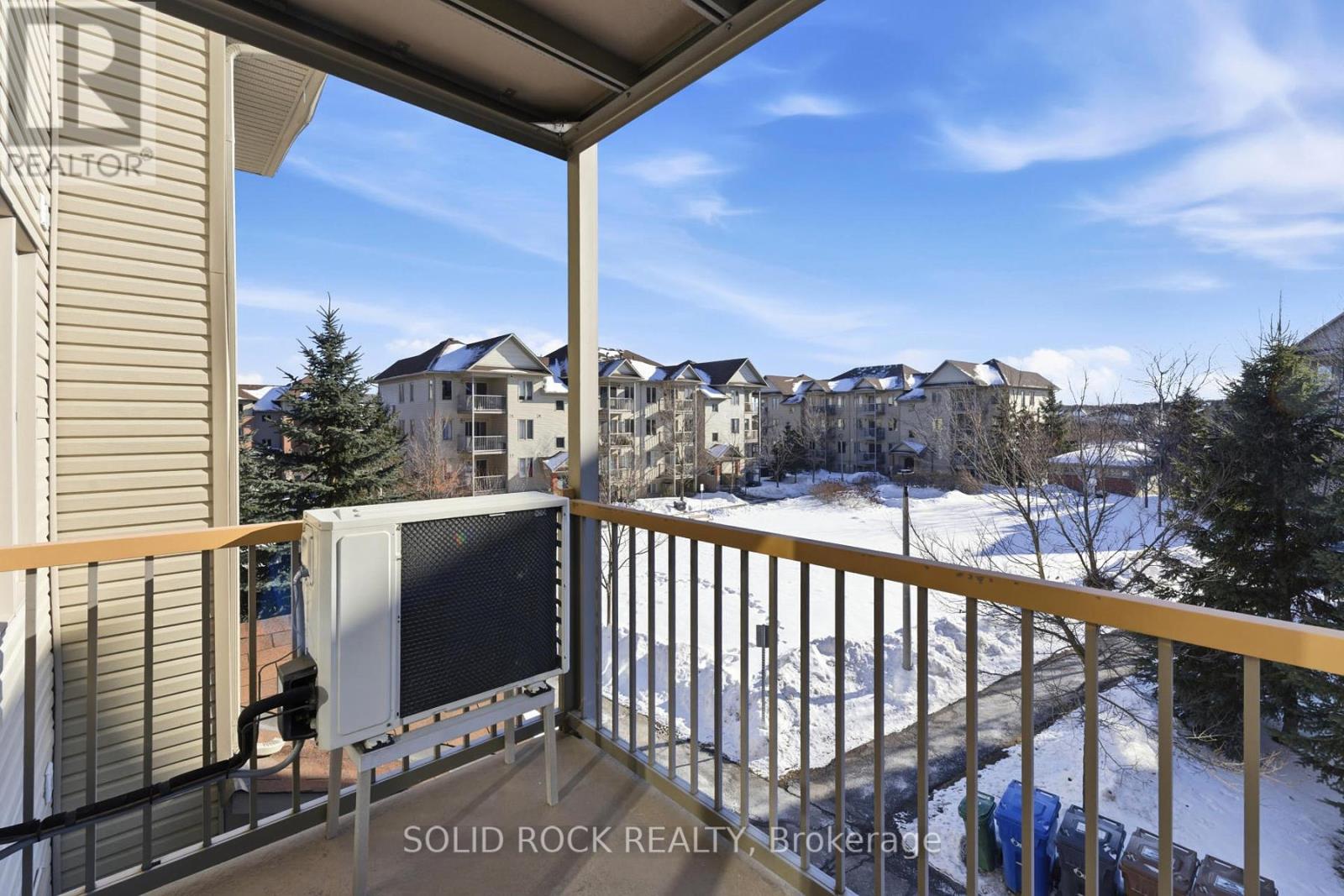 6 - 50 Barnstone Drive