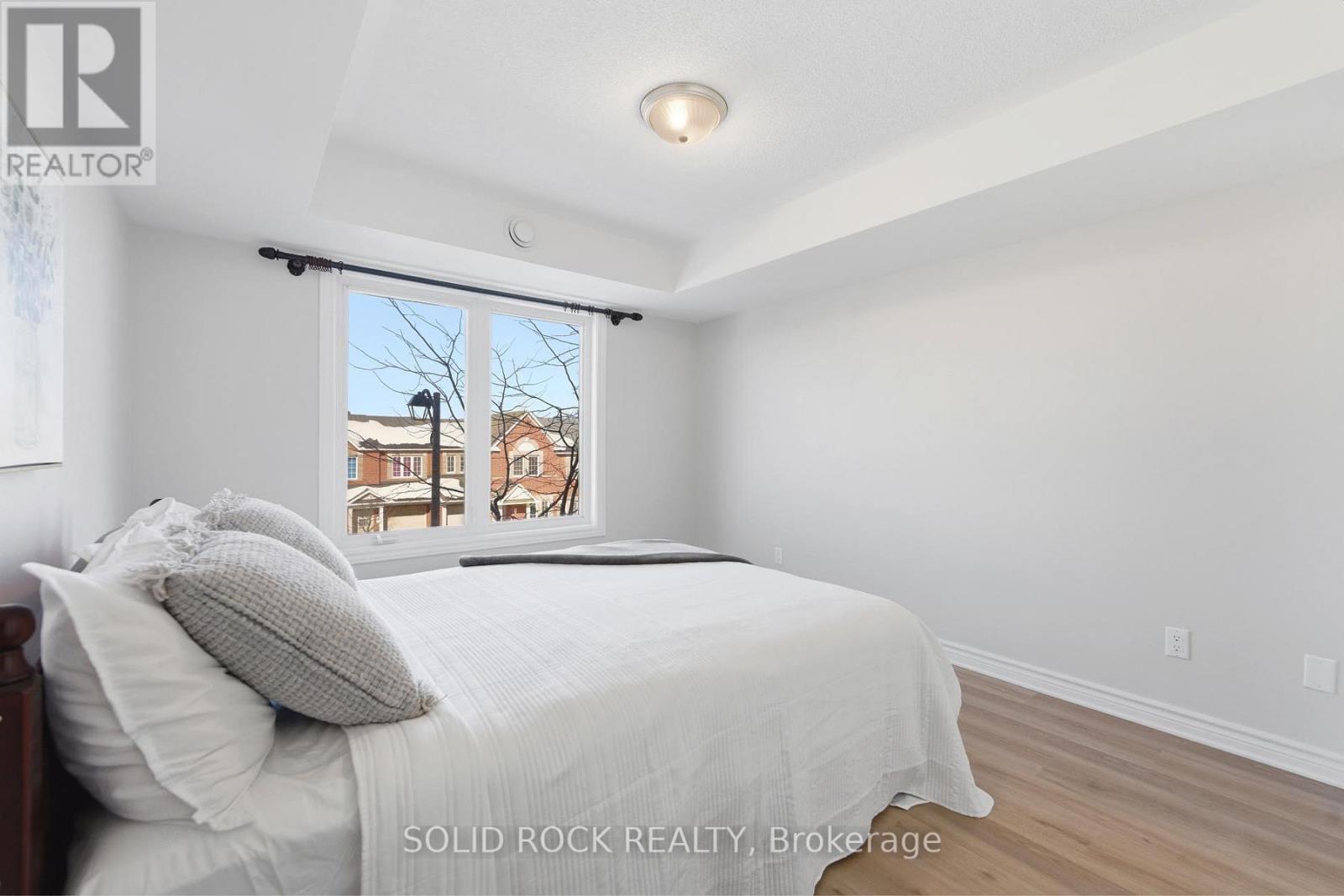 6 - 50 Barnstone Drive