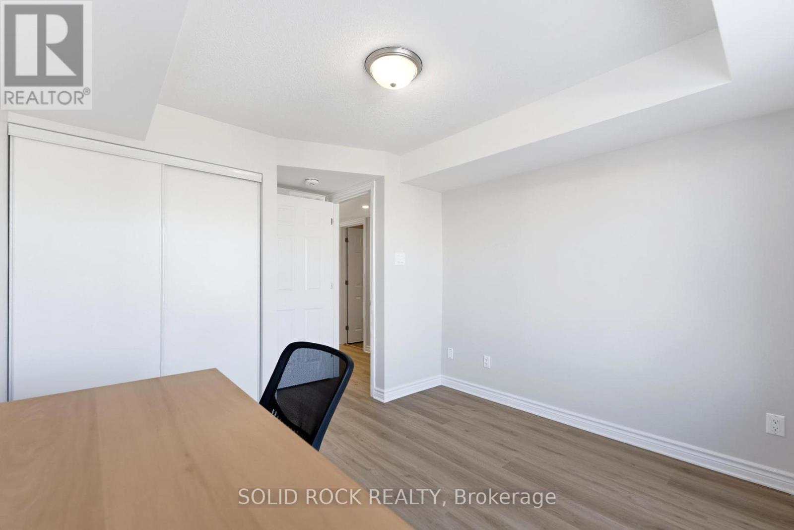 6 - 50 Barnstone Drive