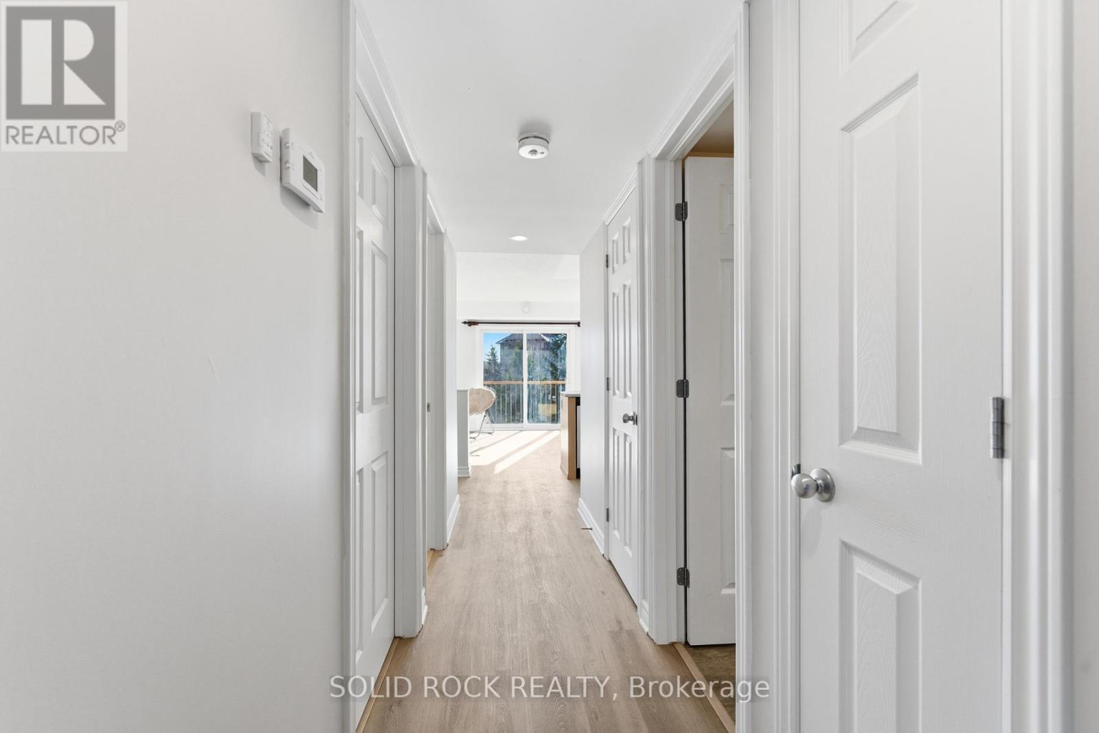 6 - 50 Barnstone Drive