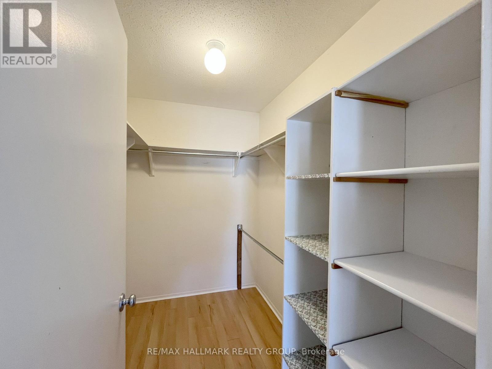 310 - 214 Viewmount Drive