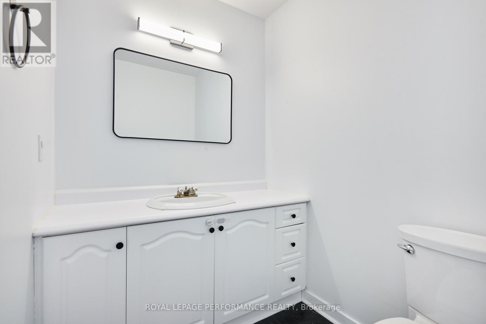 2722 Wyldewood Street