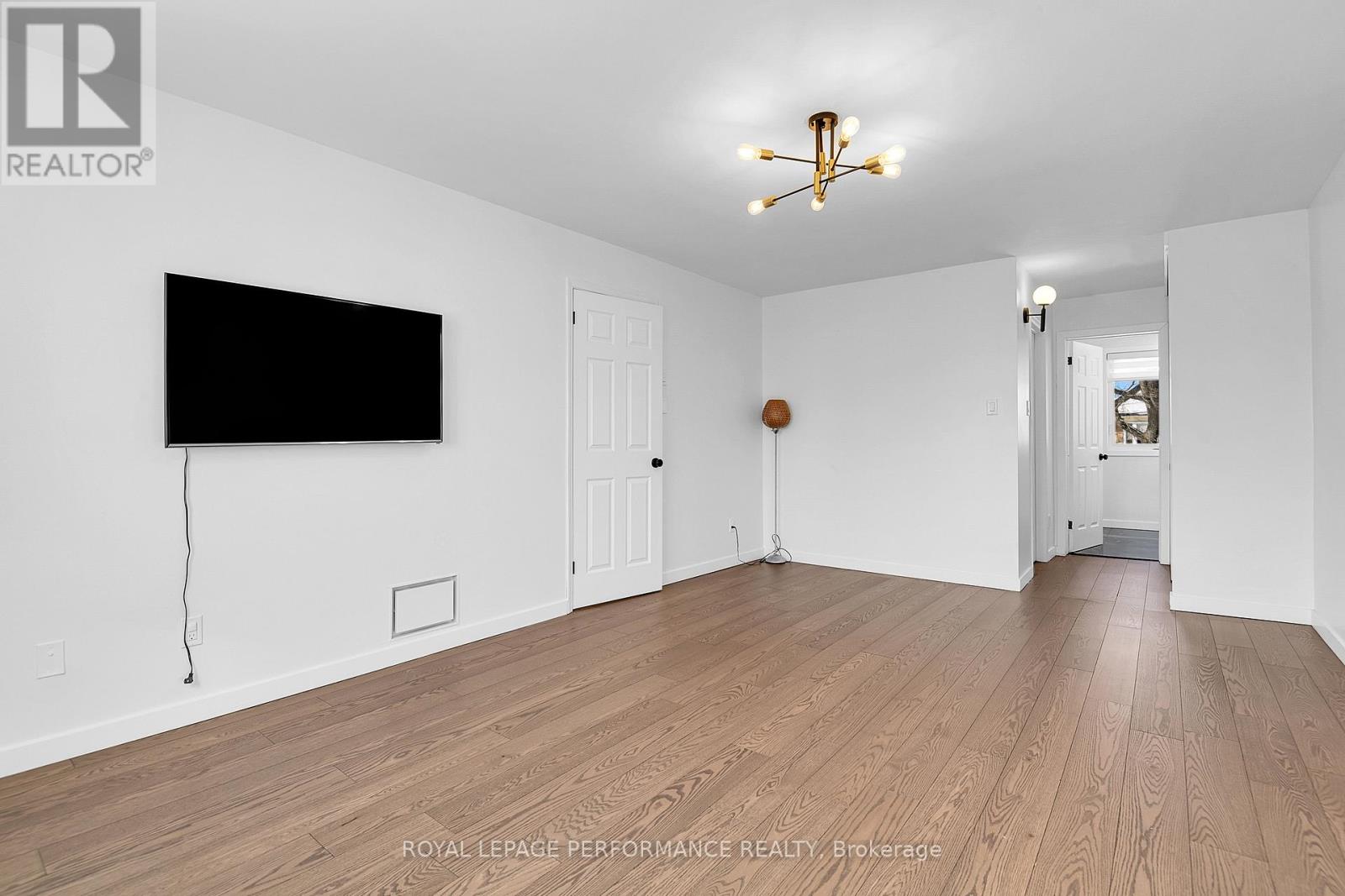 2722 Wyldewood Street