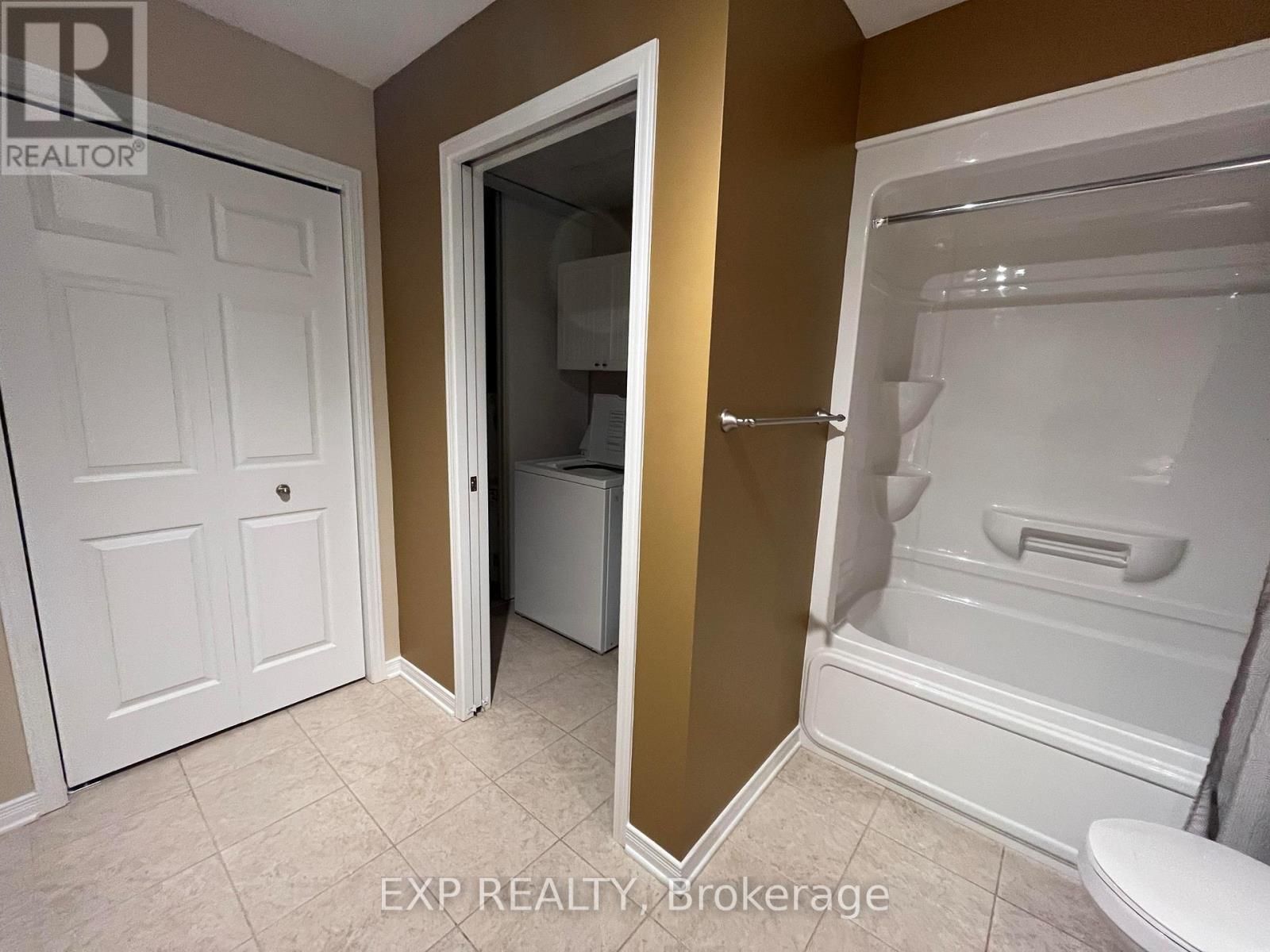 509 - 205 Eliot Street