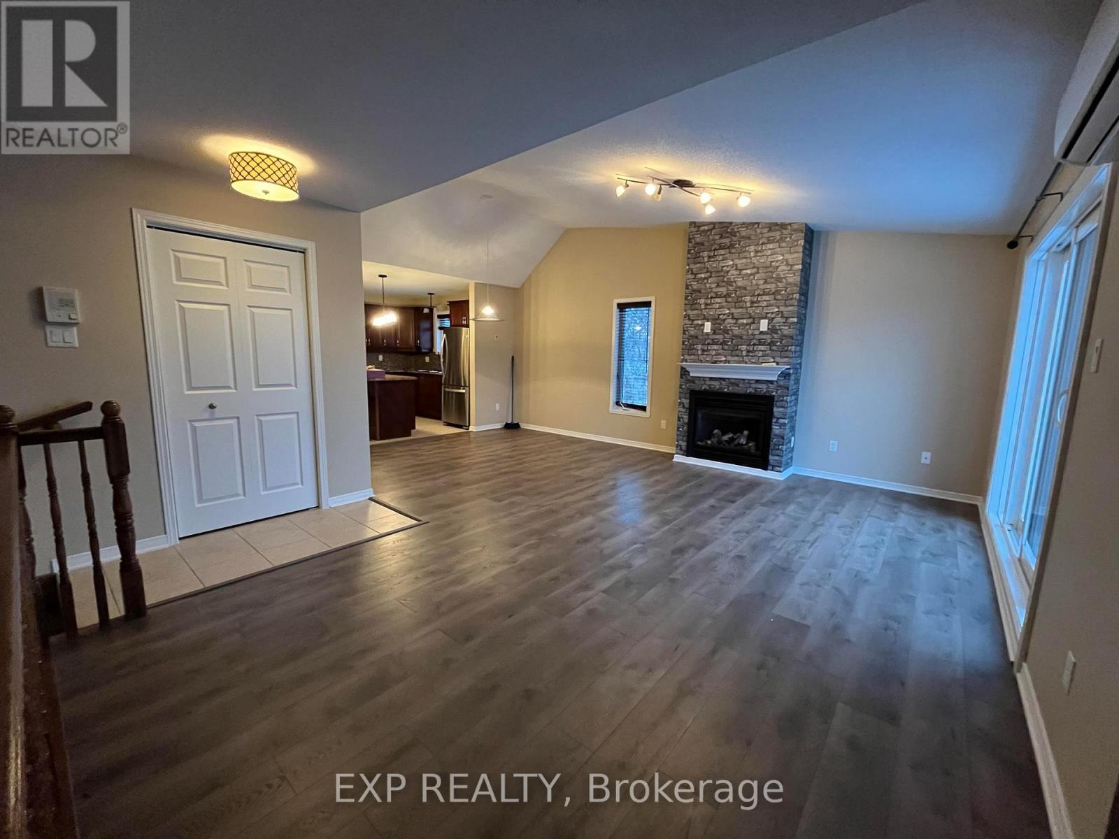 509 - 205 Eliot Street