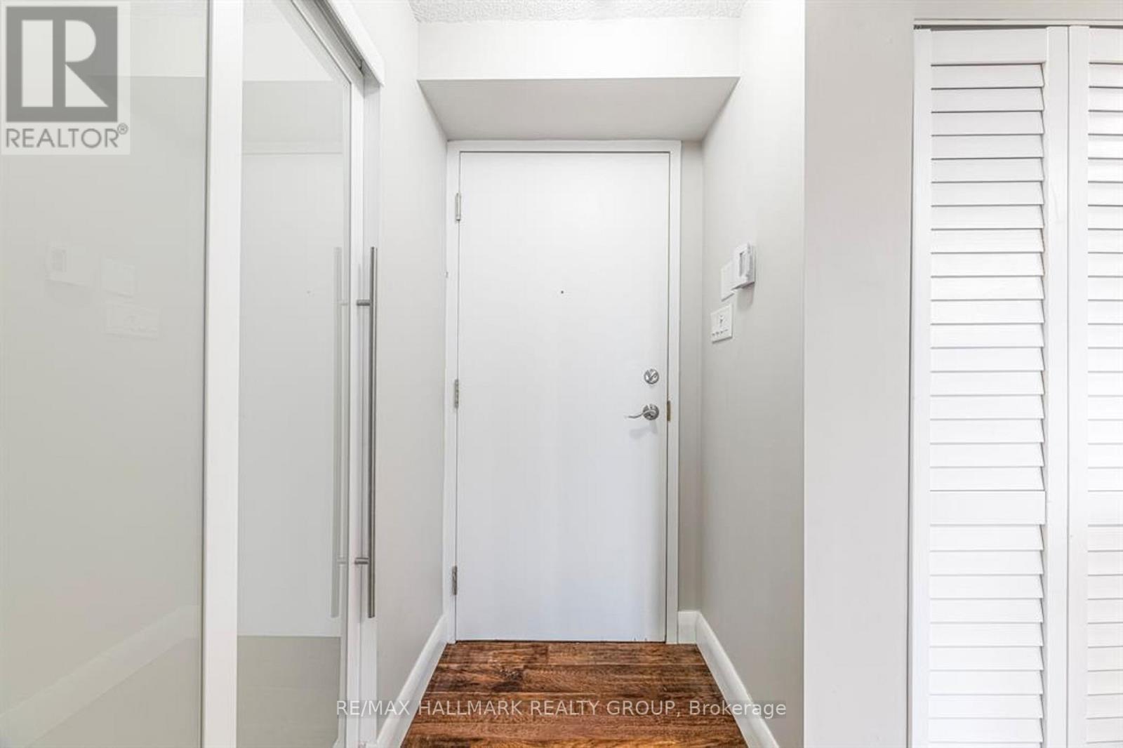 902 - 1025 Grenon Avenue