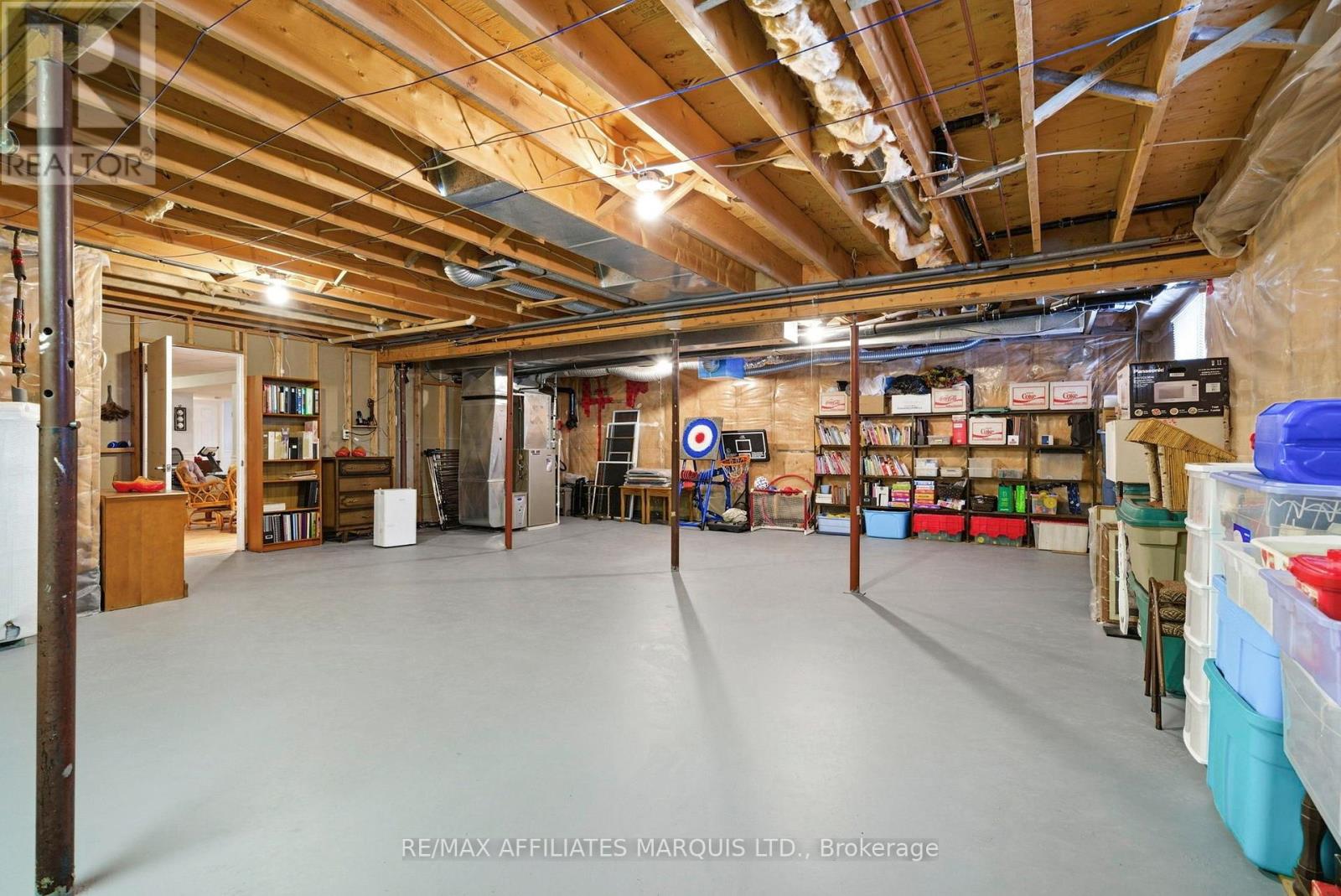 5650 Pinestone Drive