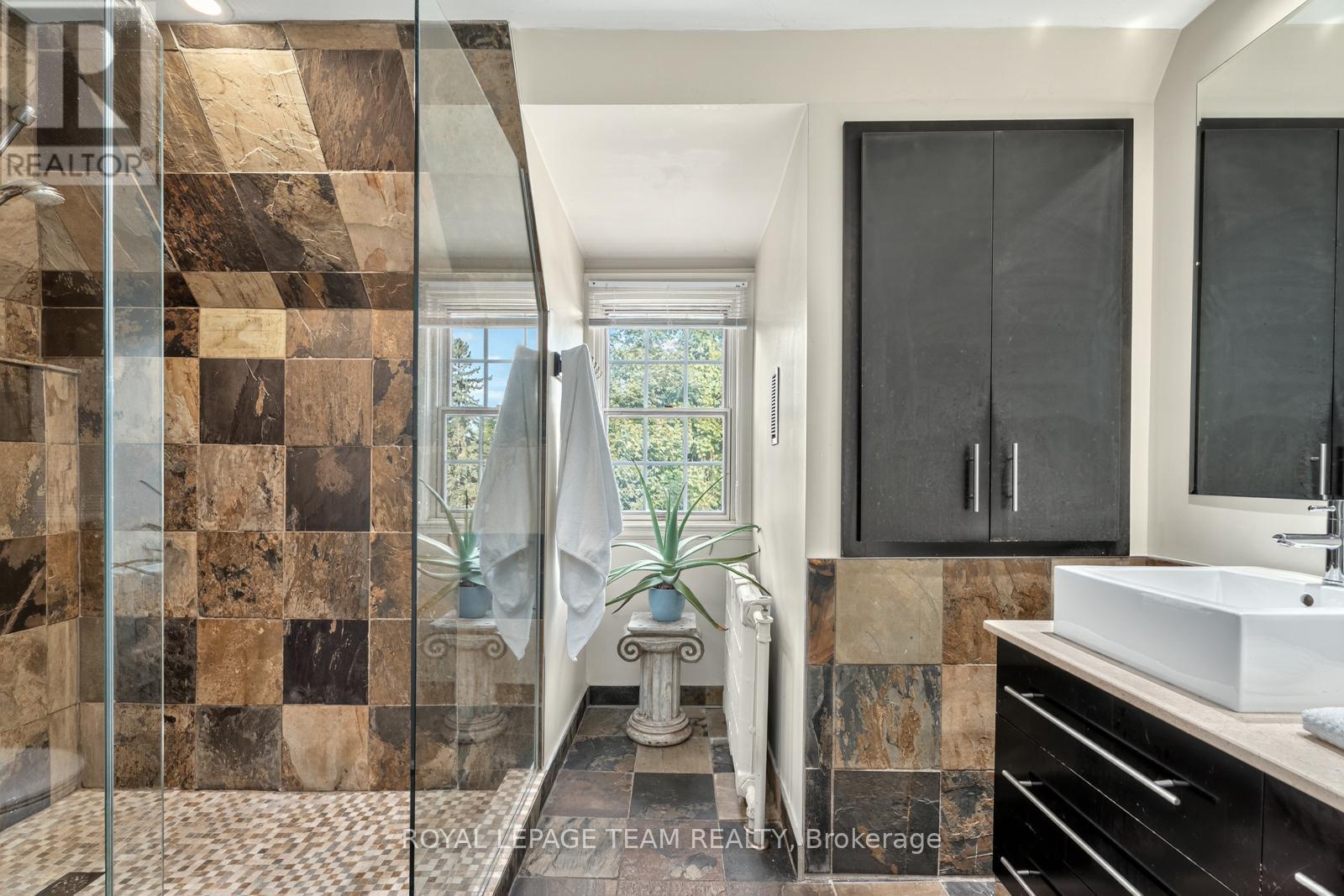 301 Buena Vista Road