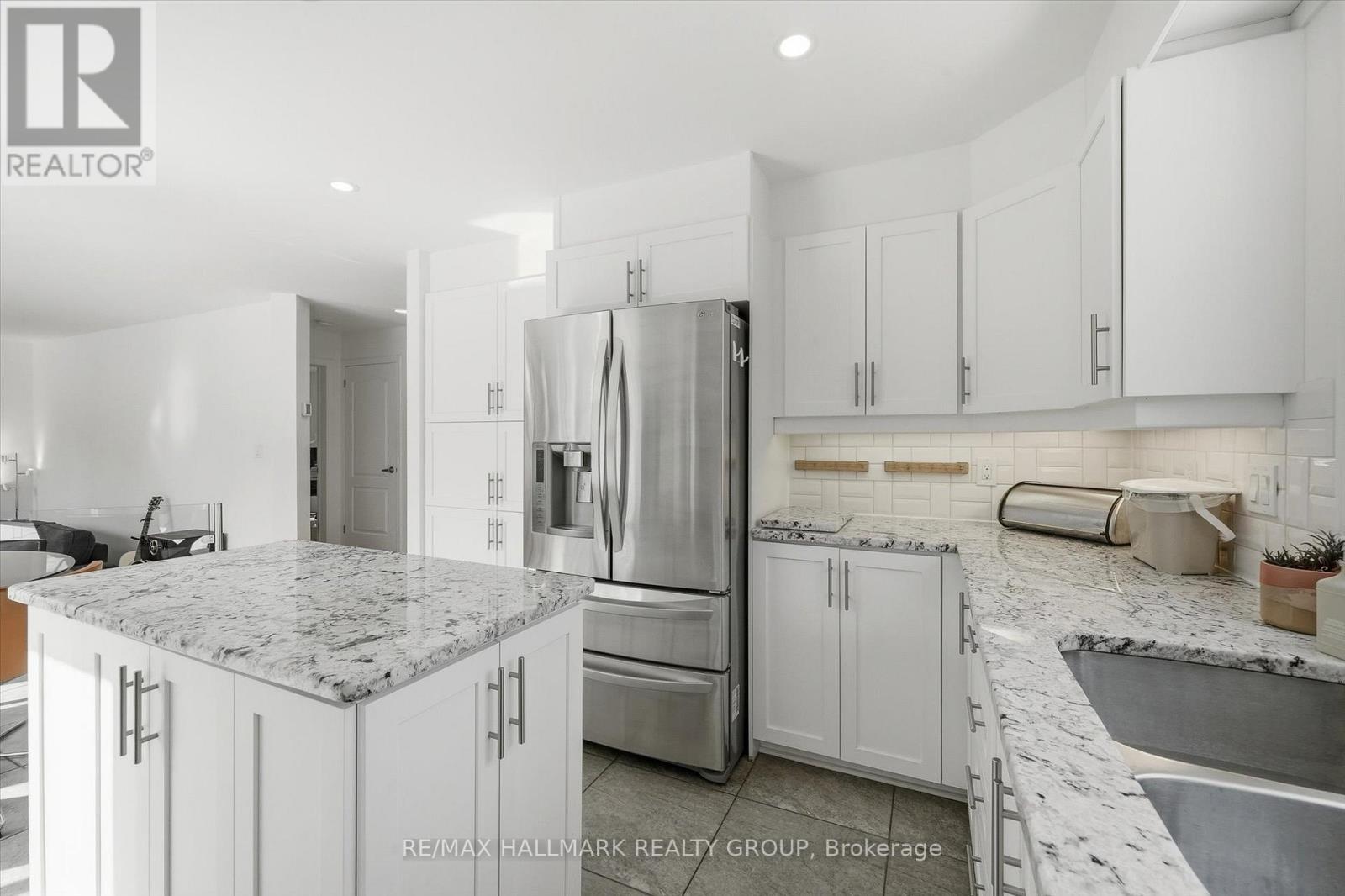 1660 Country Walk Drive