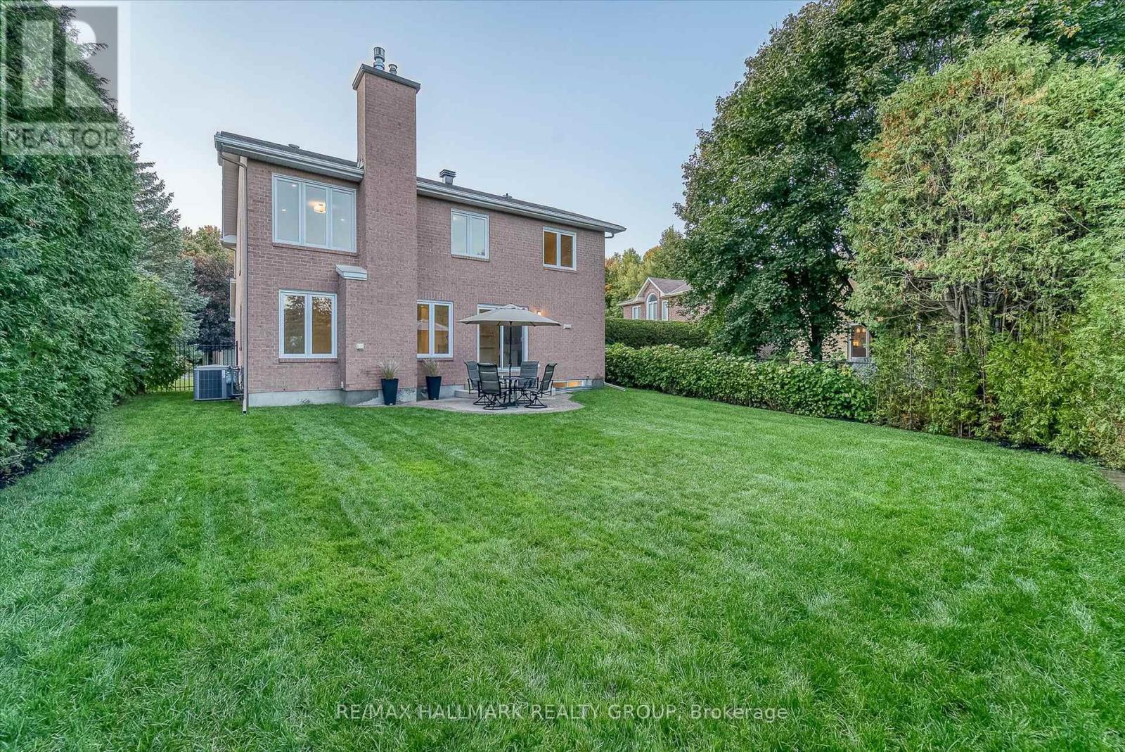 1660 Country Walk Drive