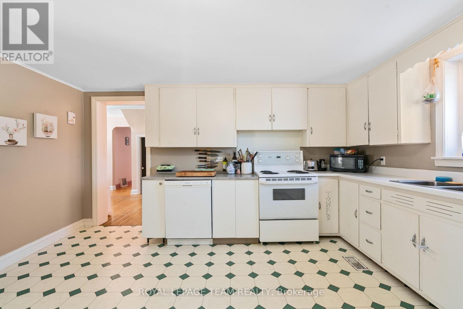 1727 Reids Mills Road