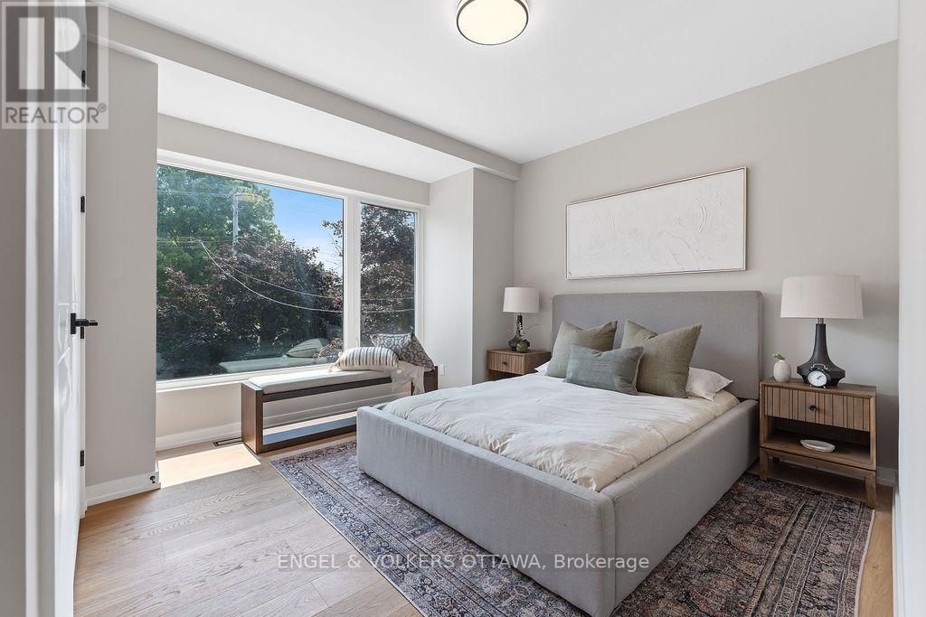 261 Dovercourt Avenue