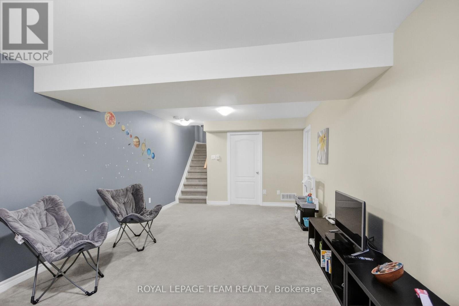 1591 Carronbridge Circle