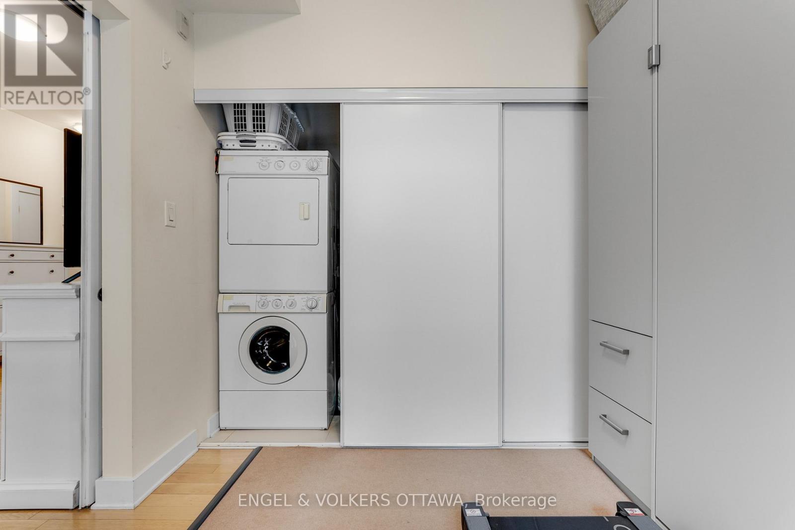 104 - 360 Cumberland Street