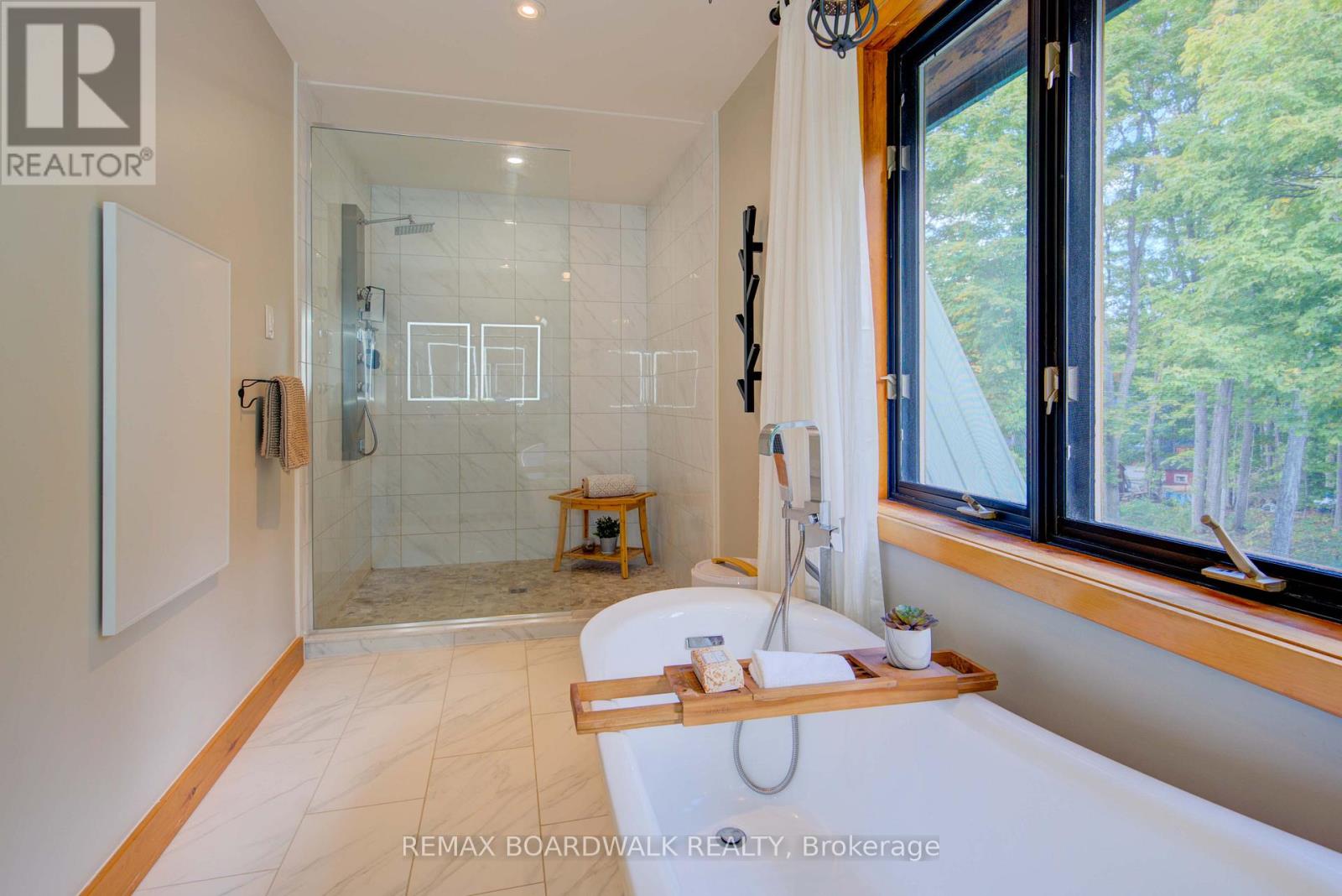 122 Red Rock Bay Road