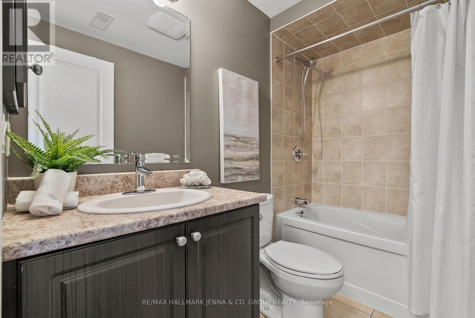 B - 1065 Beryl Private