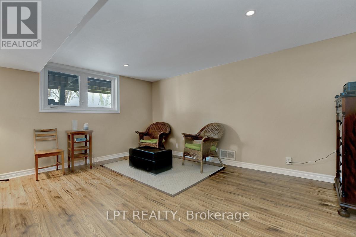 1771 Mcmaster Avenue