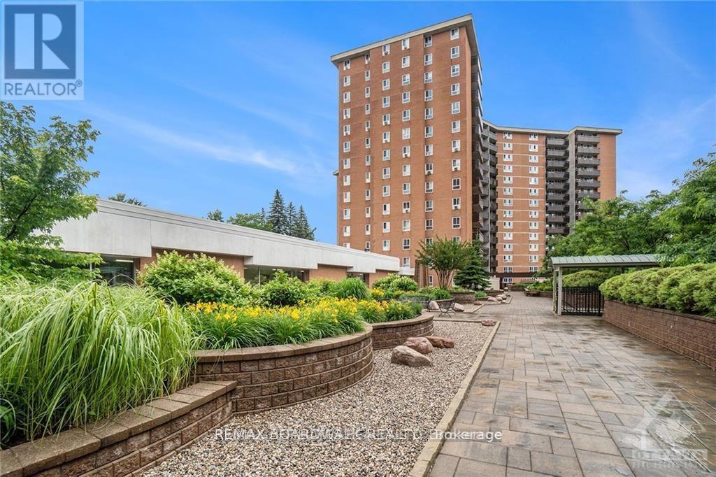 717 - 2000 Jasmine Crescent